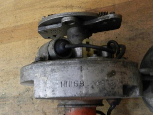 1967 Chevrolet Camaro Chevelle Impala 396 6.5L used Distributor 1111169 6-G-28-2 - Picture 3 of 9
