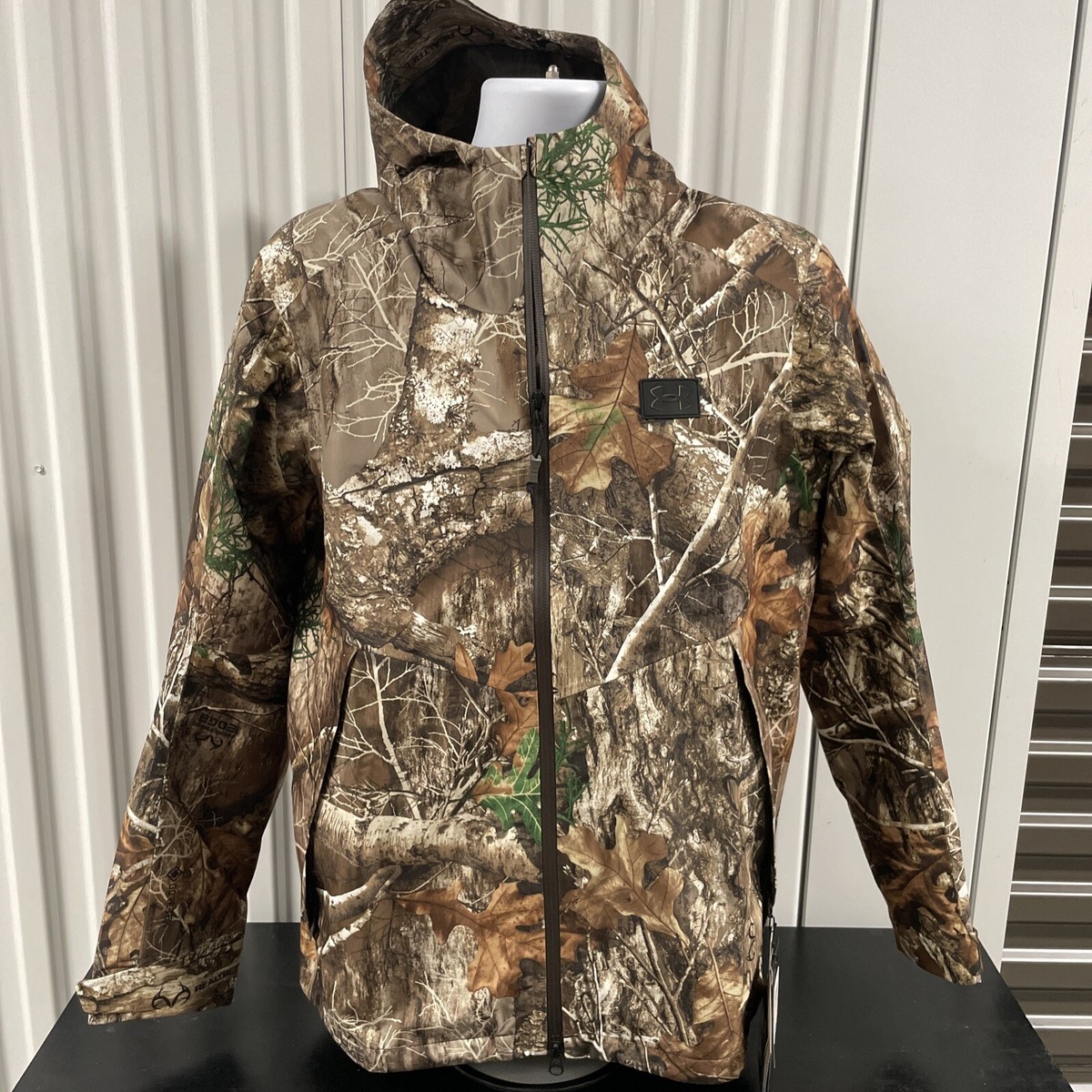 Under Armour Realtree Edge GORE-TEX Essential Hybrid Jacket Under Armour Realtree Edge GORE-TEX Essential Hybrid Jacket