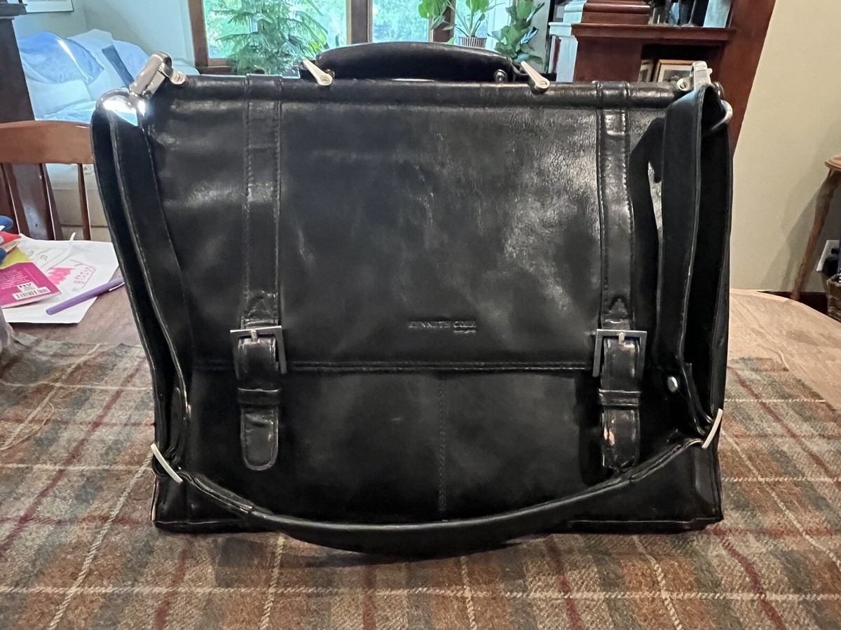 Kenneth Cole Black Leather Laptop Messenger Briefcase Bag