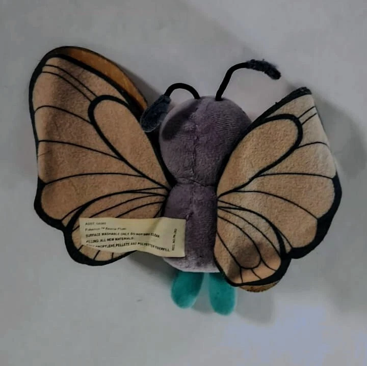 Butterfree plush 2024