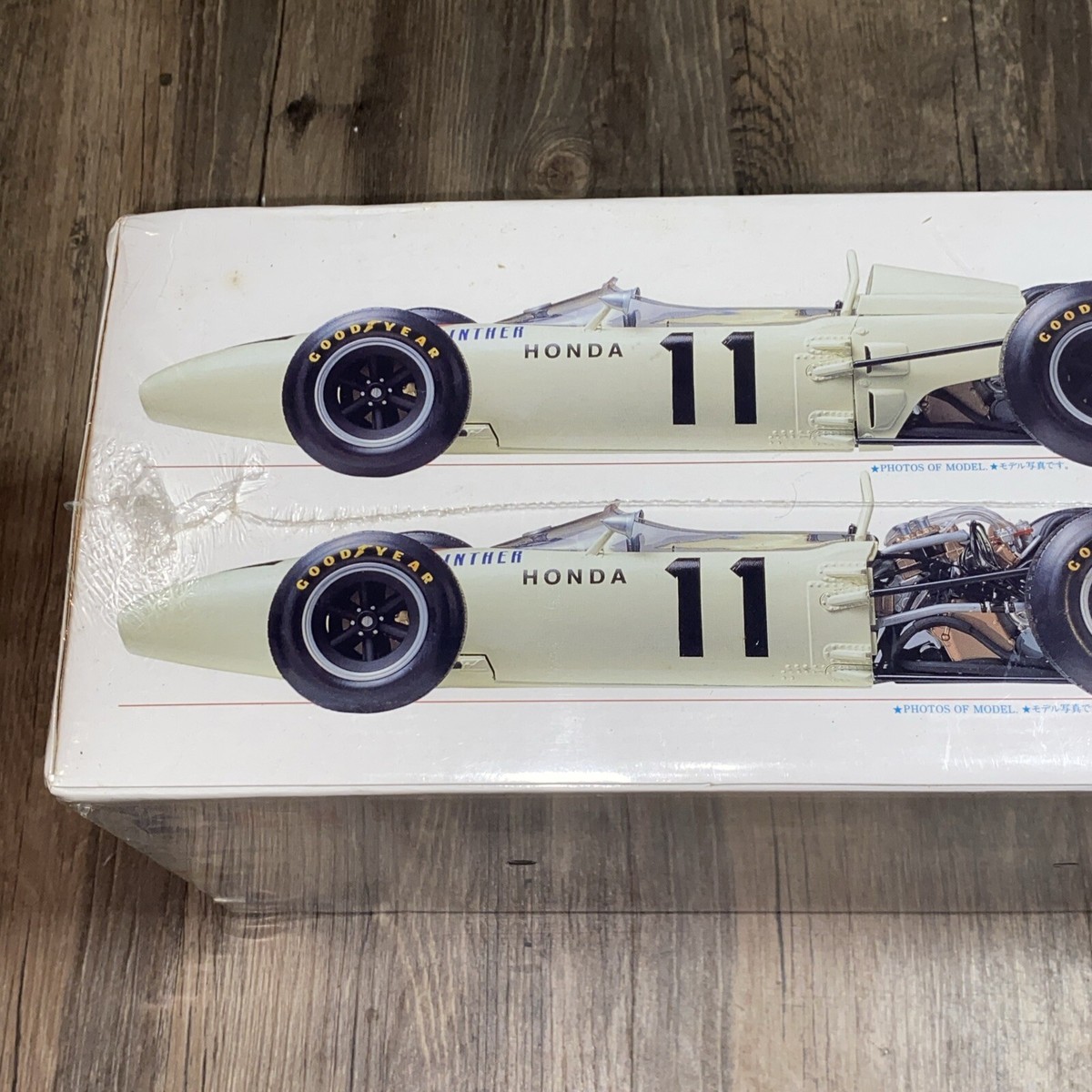 タミヤHonda RA272 1/12 ダイキャストモデル&ドライバーフィギュア TAMIYA 21005 1/12 Scale HONDA F-1 RA272 1965 Mexico G.P.