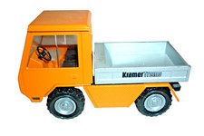 NZG Metallmodell Kommunalfahrzeug Pritsche 300 Kramer Tremo 1:35