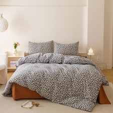 King Leopard Cheetah Print Comforter Set - 3 Piece Bedding with Pillowcases