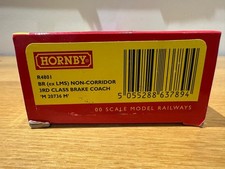 Hornby R4801 - BR Ex-LMS Non Corridor 3rd Coach M20736M