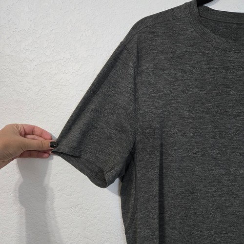 Lululemon Herren T-Shirt S grau meliert kurzarm sportlich Training - Bild 2 von 6
