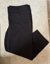 Loft Outlet Original Crop Black Pants - Size 10 - Excellent