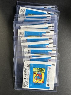 LOT of (28) 1979 80 Topps Hockey WAX PACK WRAPPERS Wayne Gretzky RC Year