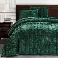 Chezmoi Collection Piers Forest Green Velvet Quilt Oversized King Set 3-Piece