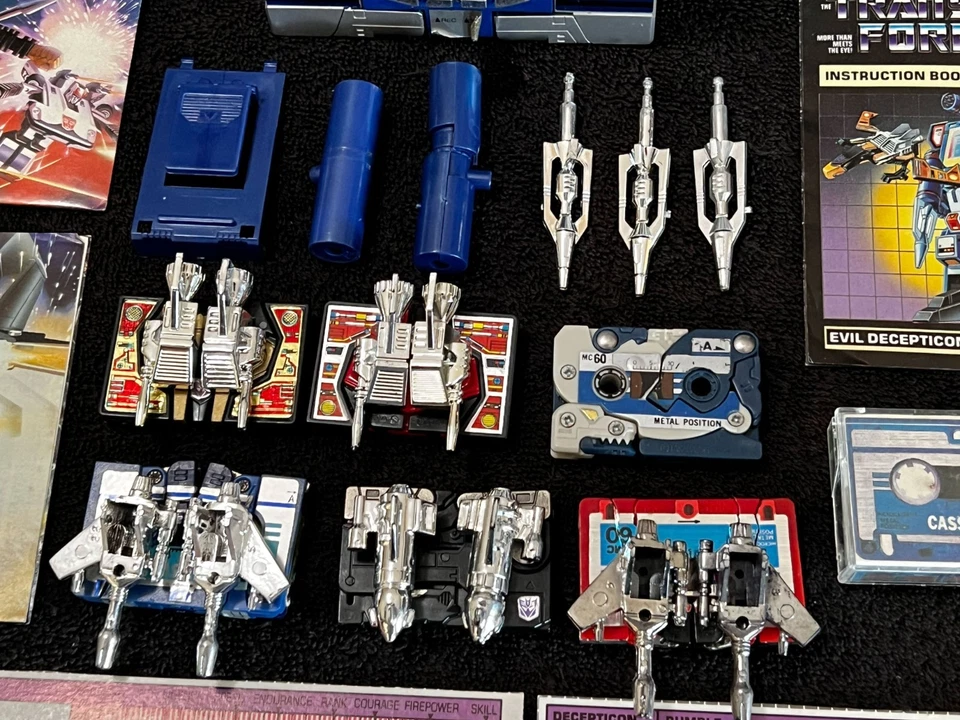 G1 1984 PRE RUB SOUNDWAVE VINTAGE BOXED • COMPLETE • 6 CASSETTES • TRANSFORMERS - Image 2 of 4