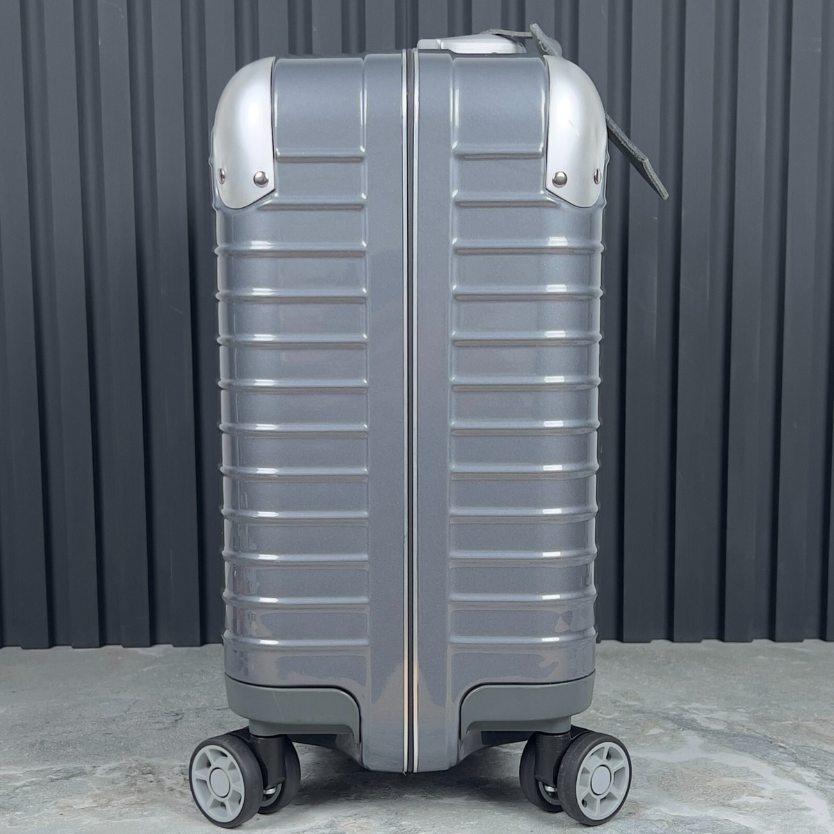 Rimowa Limbo Business Trolley 27L Gray 4-wheels Carry Case
