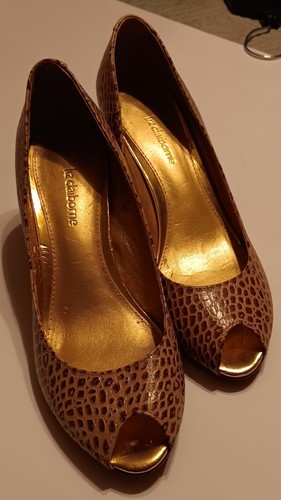 Liz Claiborne Snake Print Leather Gold Flecks Peep Toe Sz 8 Slip On Career Heels - Picture 4 of 23