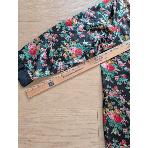 Victoria's Secret Blumen Morgenmantel Kimono Satin schwarz Rosen Medium goldfarbenes Etikett - Bild 5 von 5