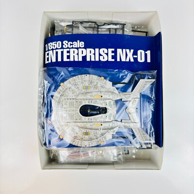 BANDAI STAR TREK U.S.S. ENTERPRISE NX-01 1:850 1/850 SCALE MODEL