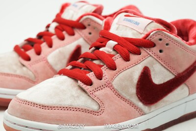 NIKE DUNK SB LOW USED SIZE 4.5 STRANGE LOVE BRIGHT MELON GYM NIKE DUNK SB LOW USED SIZE 4.5 STRANGE LOVE BRIGHT MELON GYM
