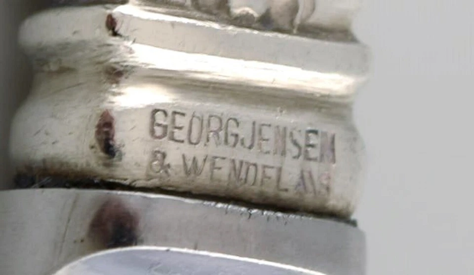 Cuchillo de almuerzo Georg Jensen Cactus en plata de ley y acero inoxidable. Foto 4 de 4