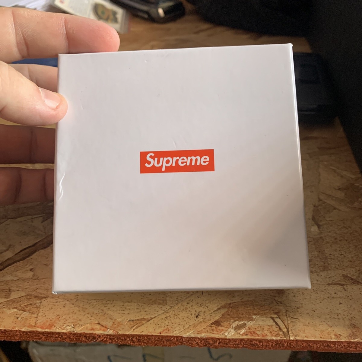 NEW SUPREME FW20 PEWTER MINI FLASK SILVER sheffield NEW SUPREME FW20 PEWTER MINI FLASK SILVER sheffield