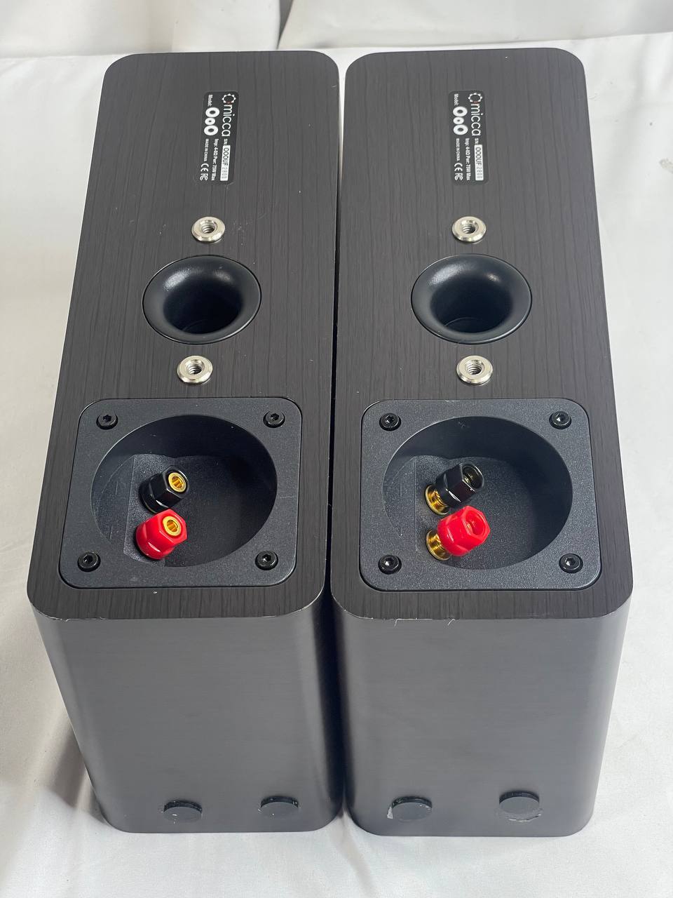 Micca OoO Passive Slim Bookshelf Speakers w 3Inch Woofers and Silk