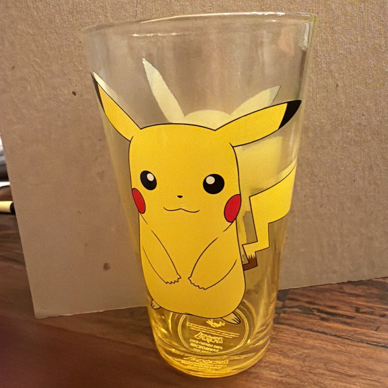 Picachu Yellow glass