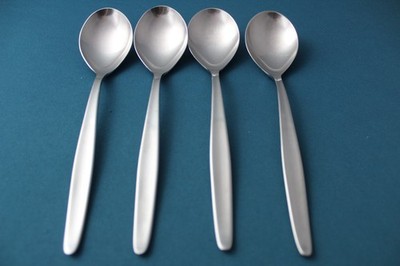 WMF Cromargan LAUREL Place Oval Soup Spoons (Set of 4) Triangle Germany 7 1/4''