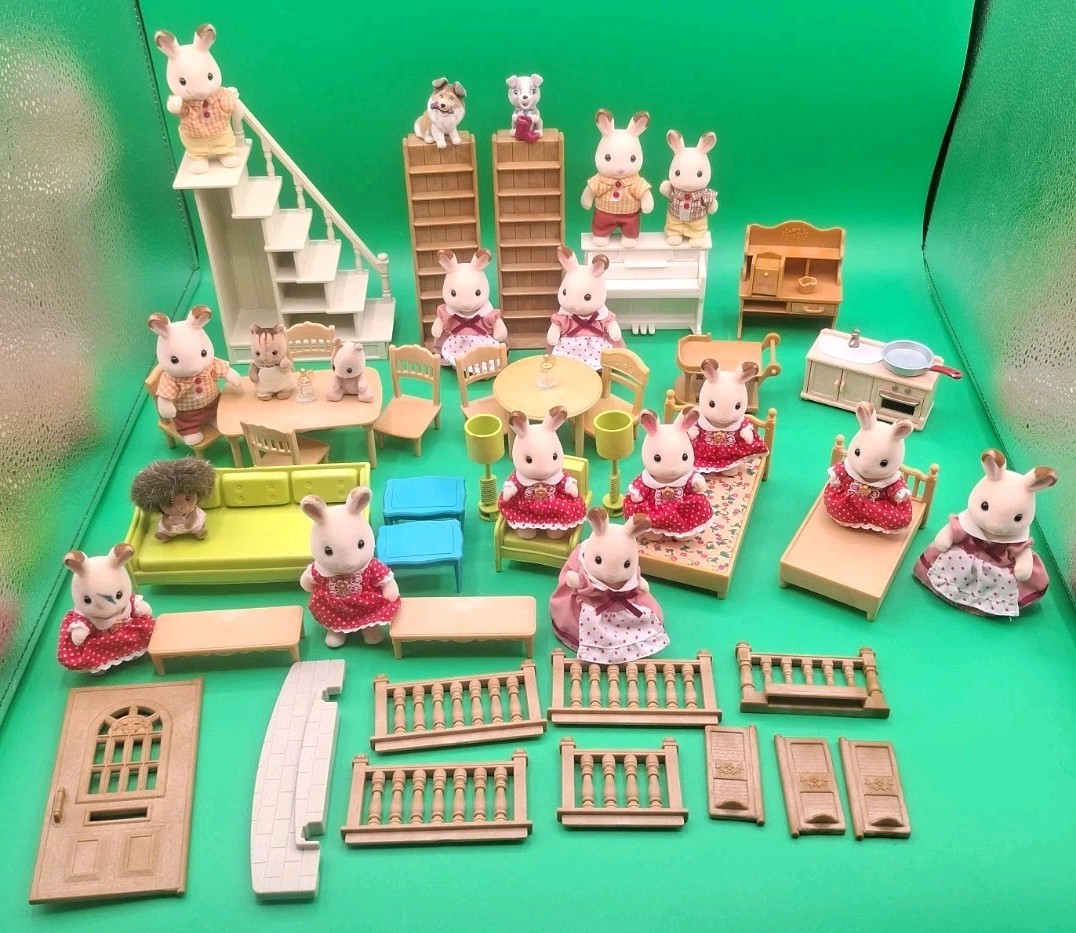Assorted Mixed Epoch Calico Critters Sylvanian Families 60 Figures/Furniture Lot