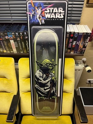 Santa Cruz Star Wars Skateboard Deck 2014 YODA New in Box