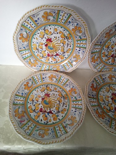 Le Cadeaux Melamine Yellow Rooster Dinner Plates Set of 4 Farmhouse Patio 11” - Picture 4 of 10