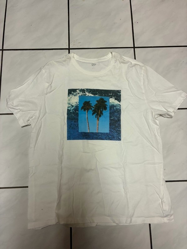 gap graphic tee Size Xl Palm Trees
