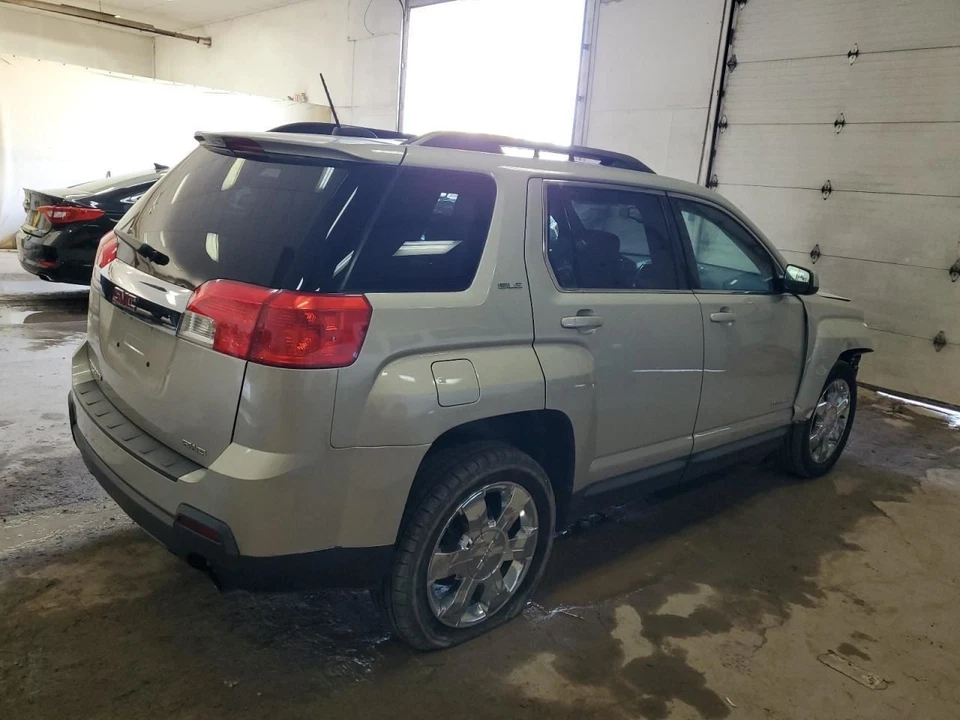 TERRAIN 2015 Alternator 693462 - Image 3 of 4