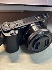 Sony Alpha ZVE10 ZV-E10 4K Mirrorless Interchangeable Lens 16-50mm -95 NEW