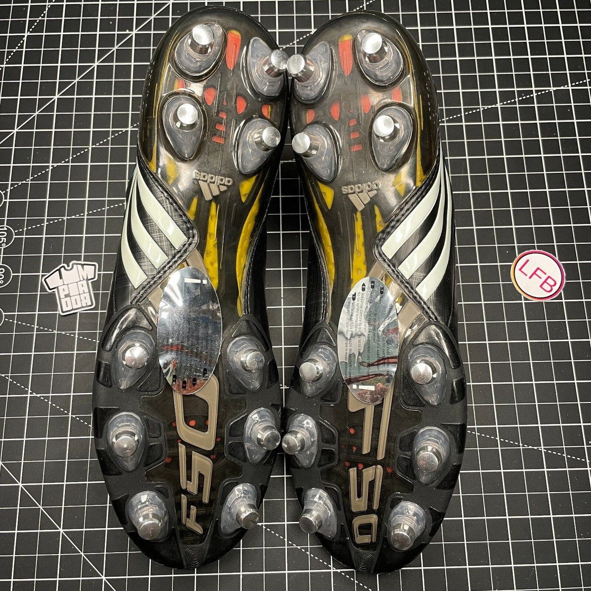 ⚫ 2009 Adidas F50 i Tunit SG G01186 - 11 US • 45 1/3 EU ⚫ 2009 Adidas F50 i Tunit SG G01186 - 11 US • 45 1/3 EU