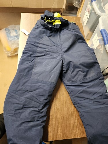Amazon Essentials Boys Black Water-Resistant Snow Bib Small 6-7 NWT - Picture 8 of 8