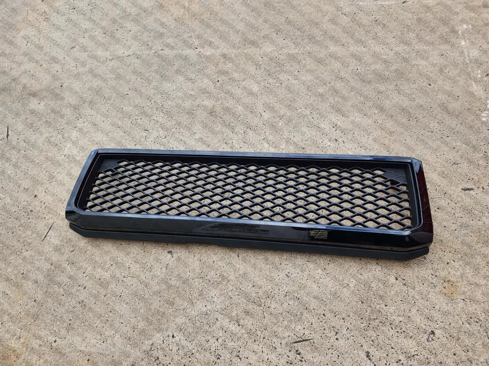 Front Black Grill to suit Toyota Landcruiser VDJ 76 79 78 70 Series 2007-2022 - image 2 of 4