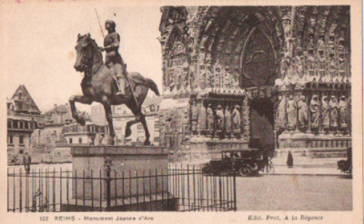 Postkarte Reims - Monument Jeanne d'Arc.