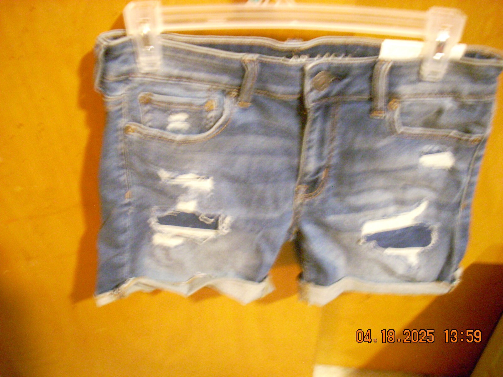Bild 1 von 2