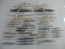 Wiking Kriegsschiffe Zerst&ouml;rer Fregatten U-Boote usw Konvolut 48 St&uuml;ck a.d.50er`