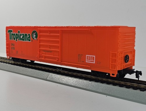 HO BevBel #9981-1 Tropicana Orange 50' Evans Boxcar NOS - Picture 3 of 10