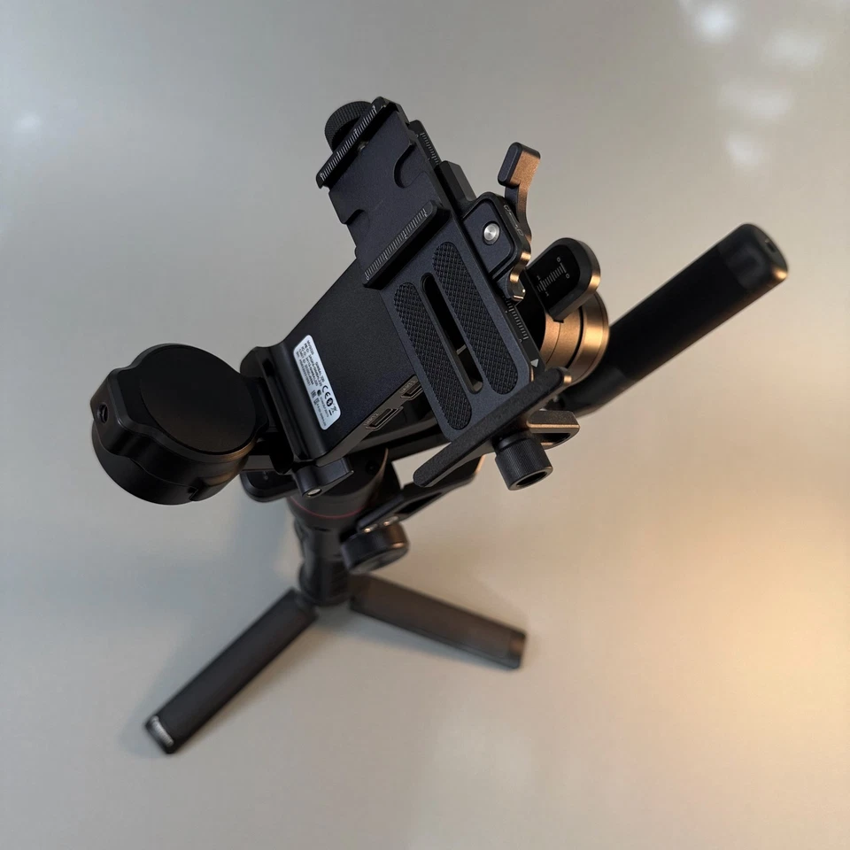 Kit Estabilizador Cardán Manfrotto 220 Modelo MVG220 - Negro, con Estuche Foto 3 de 4