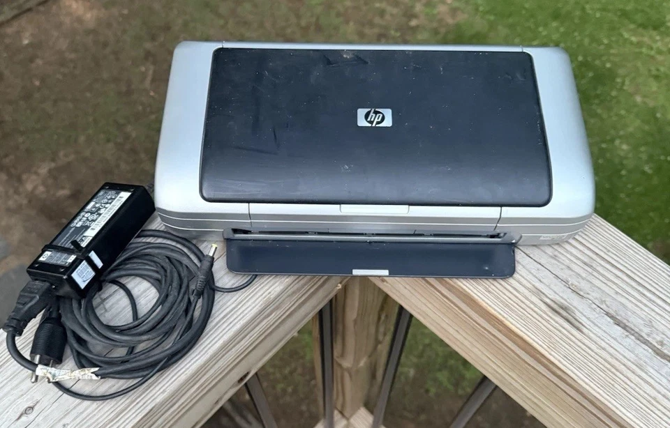 HP Deskjet 460 Model SNPRC-0502 Mobile USB Printer +AC Adapter+ Printer Cable - Image 2 of 4