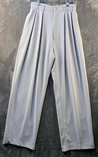 Vintage Womens Light Gray Pleated Dress Pants with wide leg 711 