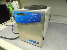 LABCONCO FREEZONE 2.5, 7670521 2.5 LITER BENCHTOP FREEZE DRYER. M6692