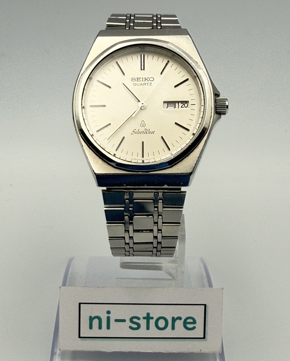 Vintage Seiko Silver Wave 6433-7000 White Dial Quartz Day/Date