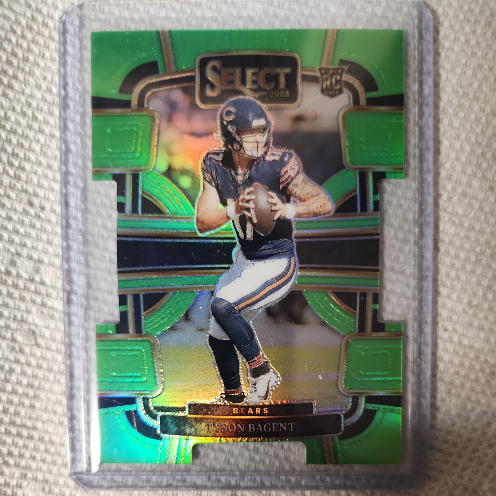 2023 Panini Select #18 Tyson Bagent Neon Green Prizms Die Cuts #/599