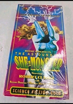 The Astounding She Monster Vhs Tape In Box Robert Clarke Wade Williams Vintage 