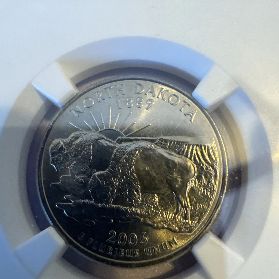 2006-D 25C North Dakota NGC MS66 - Washington 50 States Quarters - Image 2 of 4