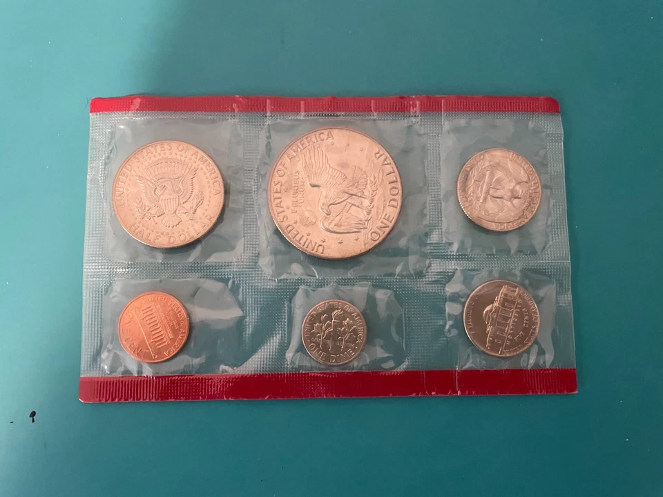 U.S. Mint 1974 Uncirculated Coin Set of six coins sealed in plastic - Image 2 of 2