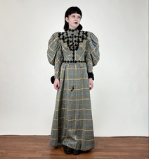 1880s plaid wool Antique Victorian bodice skirt dress Details Balloon Sleeves