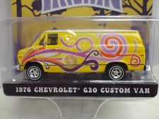 Greenlight 1976 CHEVY G20 CUSTOM VAN Yellow '76 w/RR Hobby Exclusive