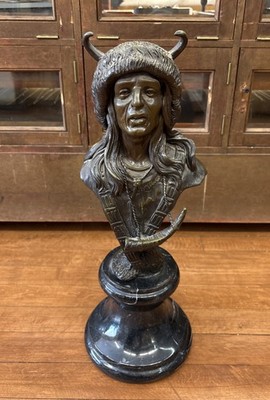 Original Jim Davidson Bronze Native American Signed by Artist Marble Base