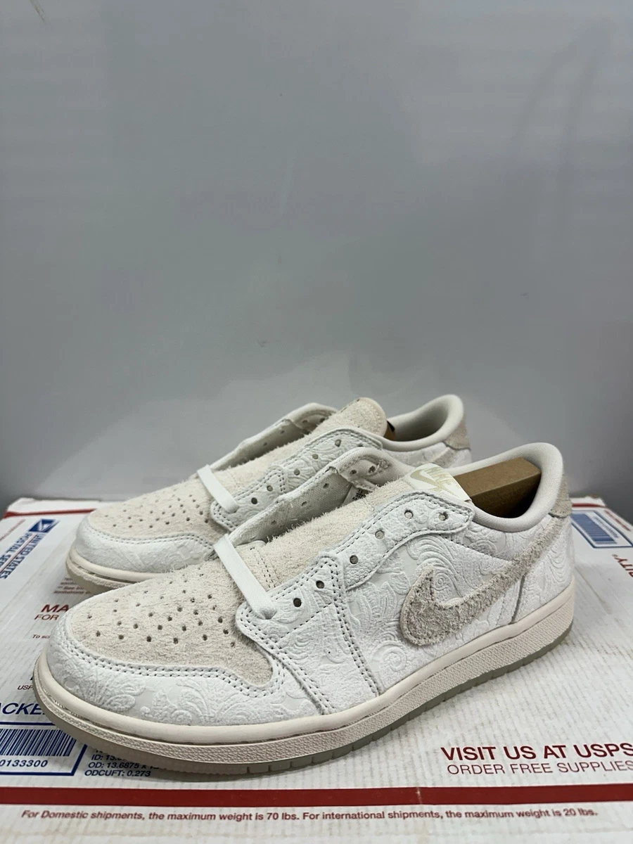 Preços baixos em Chris Paul x Air Jordan 1 Retro OG Low Give Them