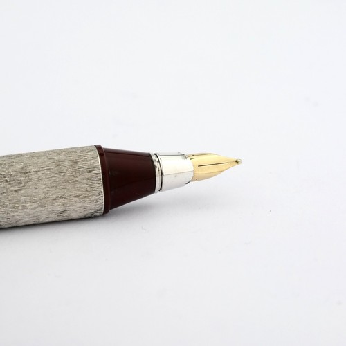 Vintage Must de Cartier Vendome Trinity Oval Solid Sterling Silver Fountain Pen - Bild 8 von 13